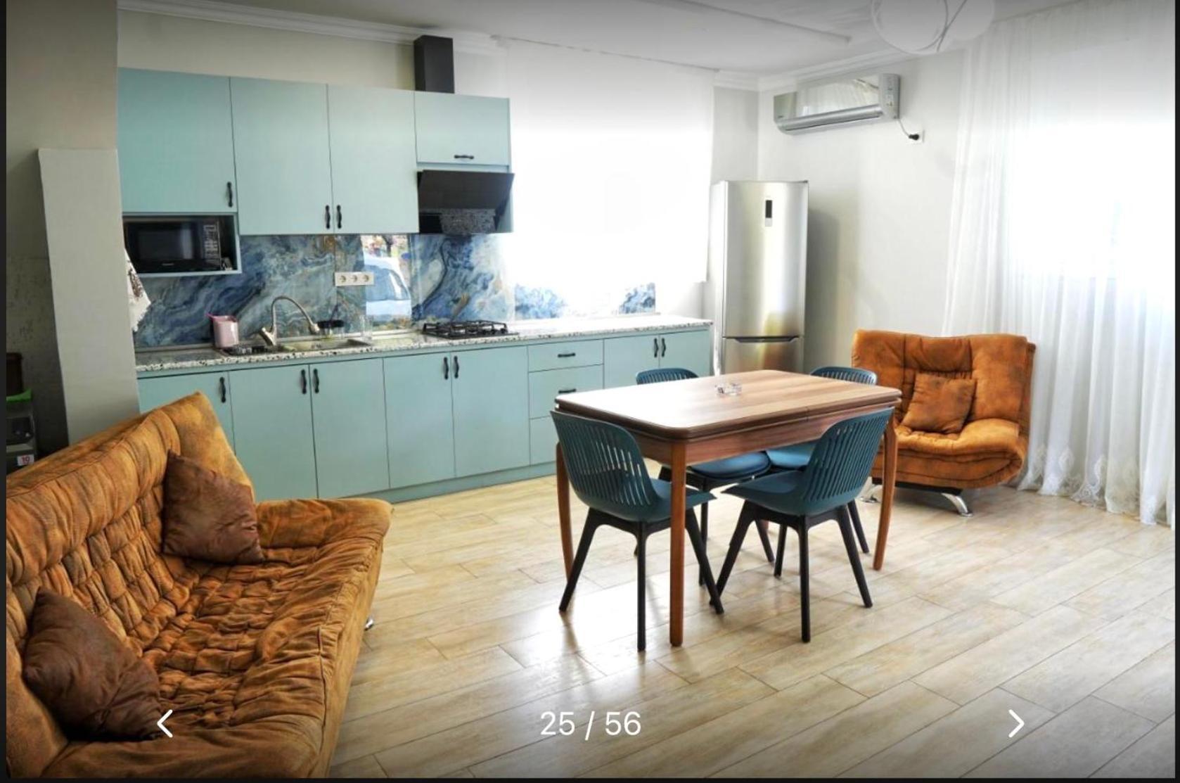 Gt House Batumi Hotel Екстериор снимка