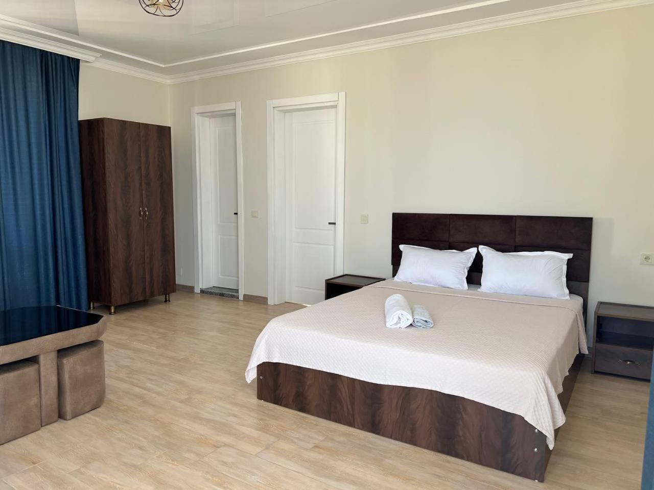 Gt House Batumi Hotel Екстериор снимка